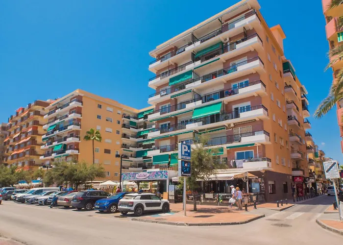 Apartament Perla - 2 Personas Con Piscina, Ac Y Wifi A 1 Min De La Playa Fuengirola