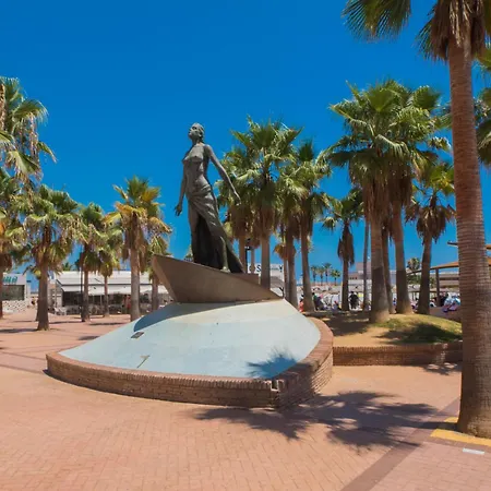 Perla - 2 Personas Con Piscina, Ac Y Wifi A 1 Min De La Playa Apartamento Fuengirola