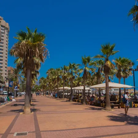 Apartamento Perla - 2 Personas Con Piscina, Ac Y Wifi A 1 Min De La Playa Fuengirola